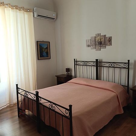 Arco Del Vescovo 1 Ξενοδοχείο Acireale Εξωτερικό φωτογραφία
